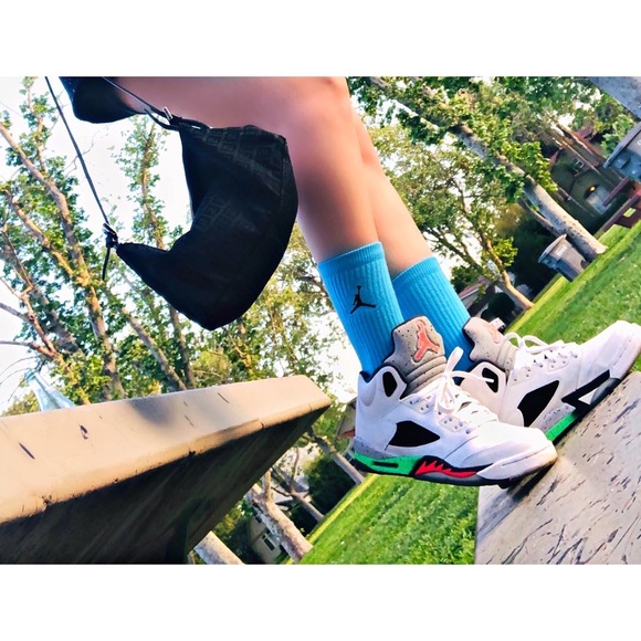 Nike Air Jordan 5 Retro Space Jam ‘Pro Stars’ White Infared 23 and Poison Green - Picture 3 of 3